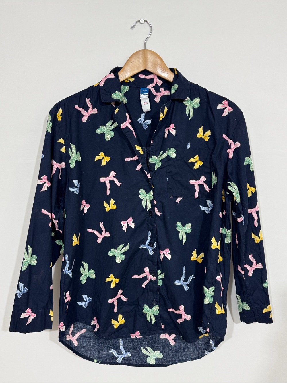 WSH151 {Old Navy} Petite Blue Ribbon Print Button Down Shirt Top